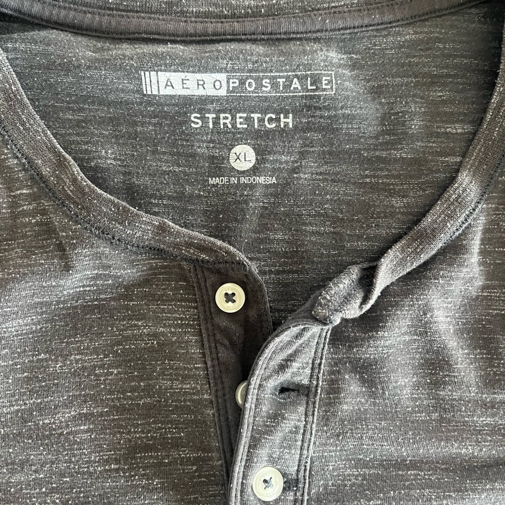 Aeropostale T-shirt